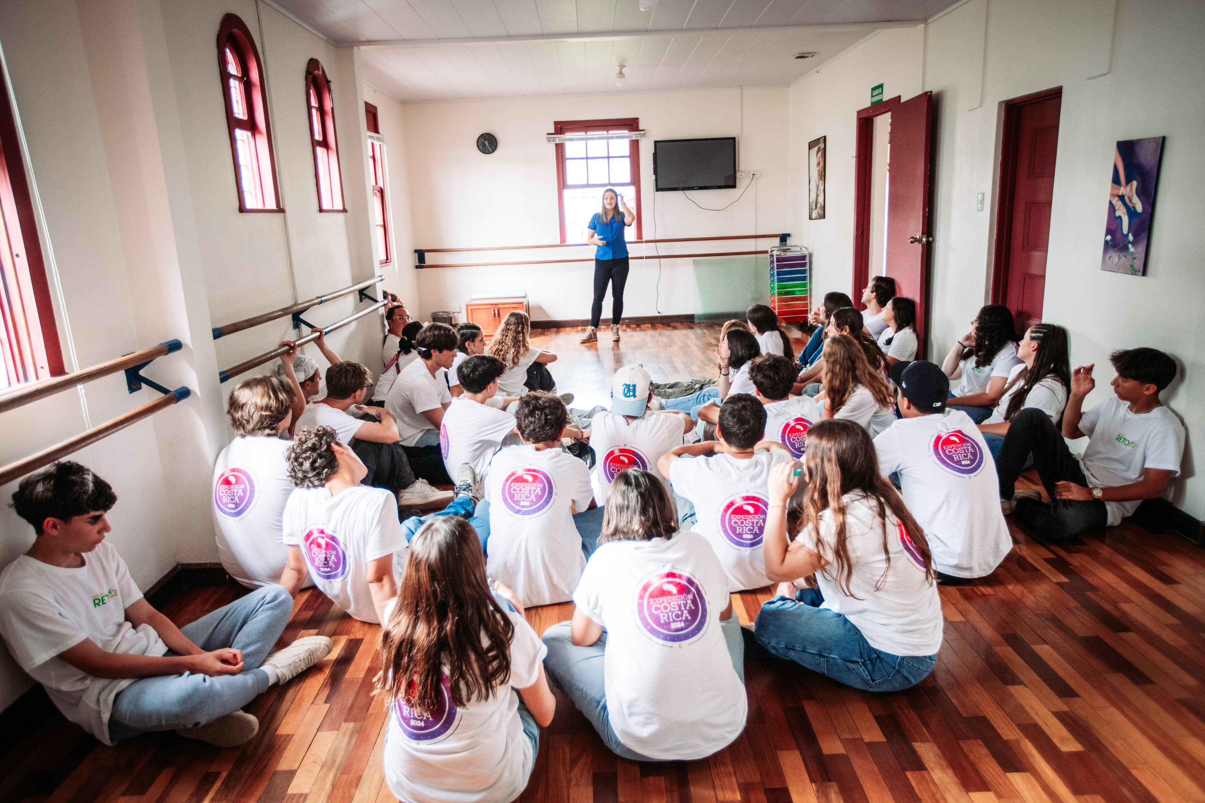 Grupo de jóvenes participantes de Expedición Costa Rica