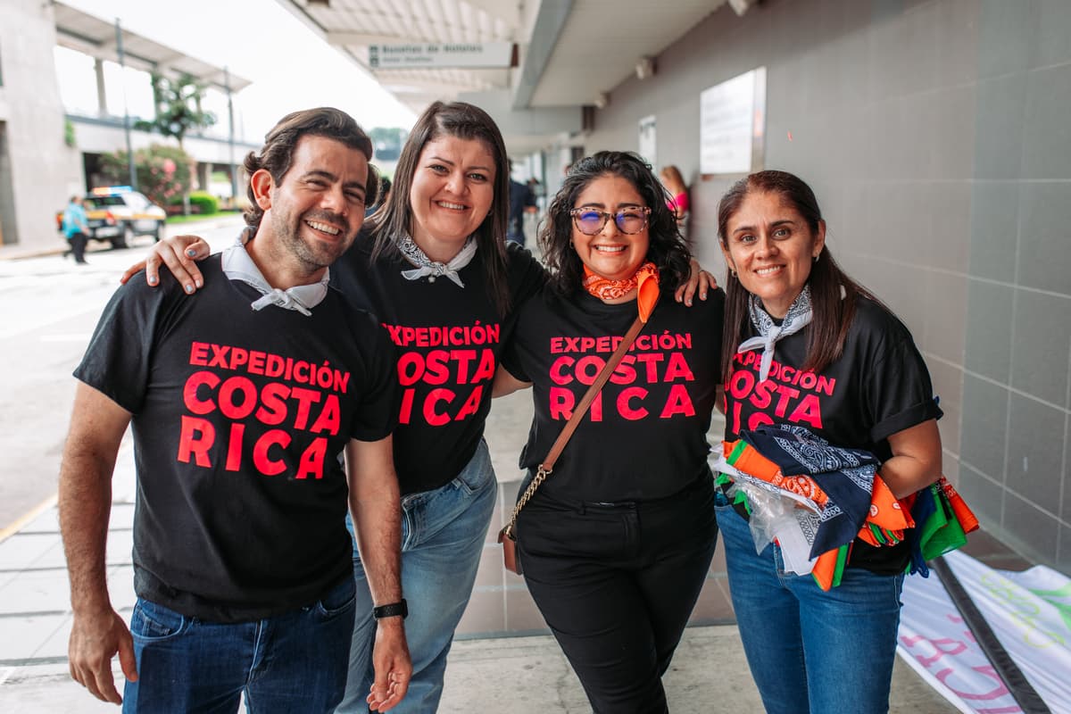 Equipo de guías y facilitadores de Expedición Costa Rica